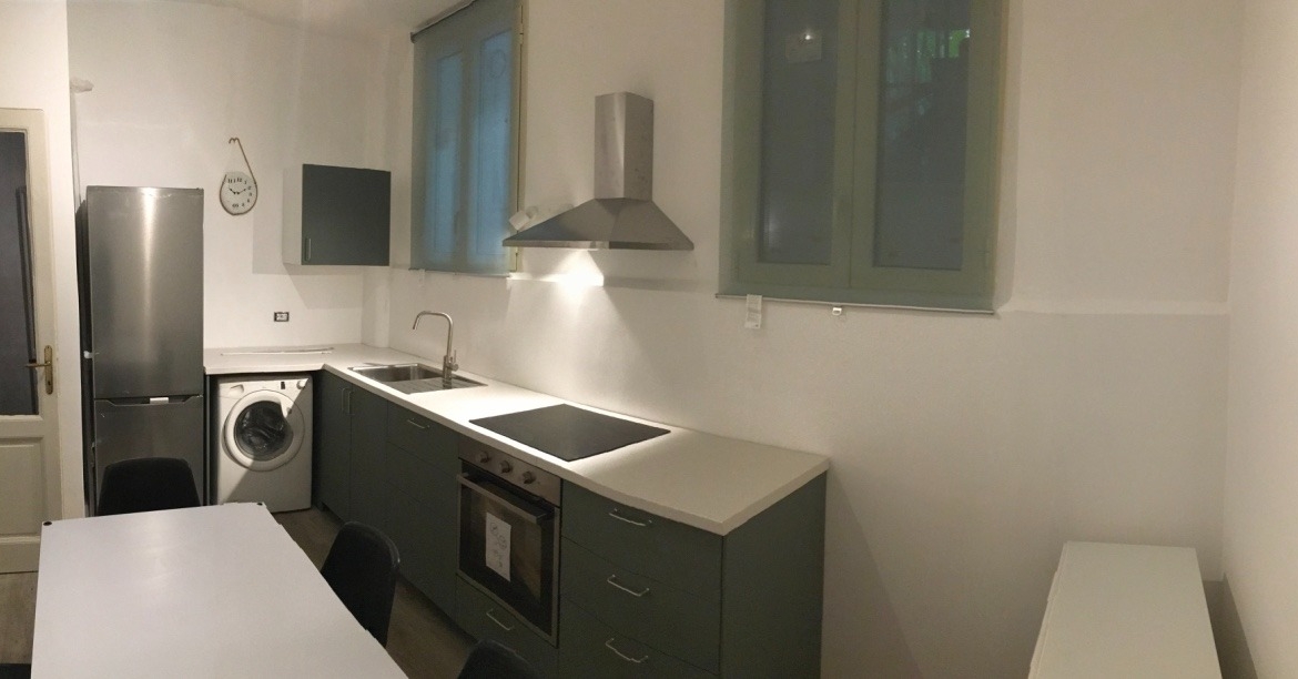Bologna -   3 locali  � 0 A3129