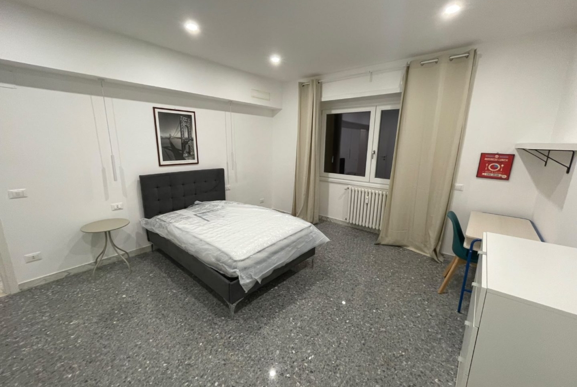 VIA CALPURNIO FIAMMA 33
